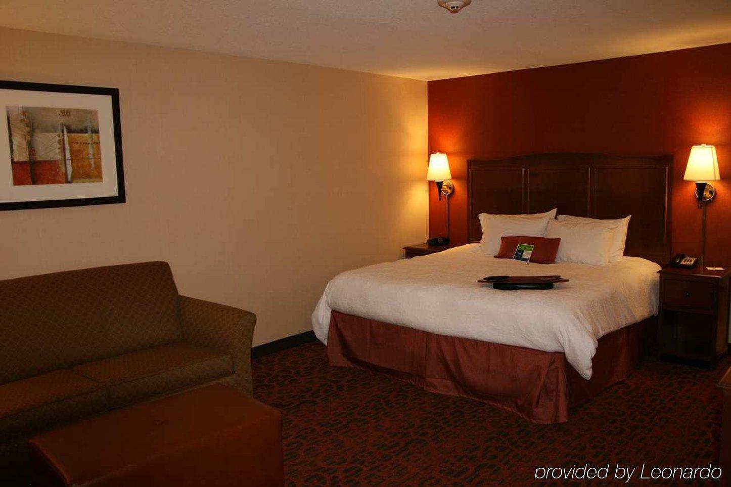 Hampton Inn & Suites New Castle, Pa Habitación foto